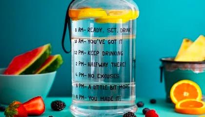 灰熊队惊险战胜太阳队，终结对手的连胜